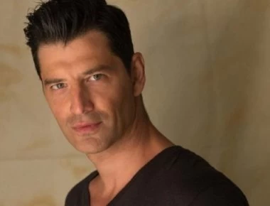 Σάκης Ρουβάς: «Πιστεύω στη μετενσάρκωση -Αν δεν προλάβουμε... μπορεί να ξαναγυρίσουμε»